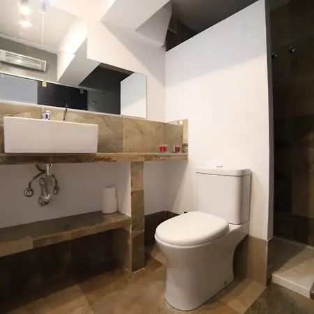 Patio Soleado Dos Banos